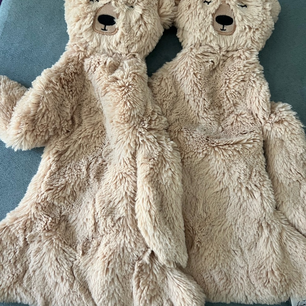 Slumberkins Honey Bear snuggler